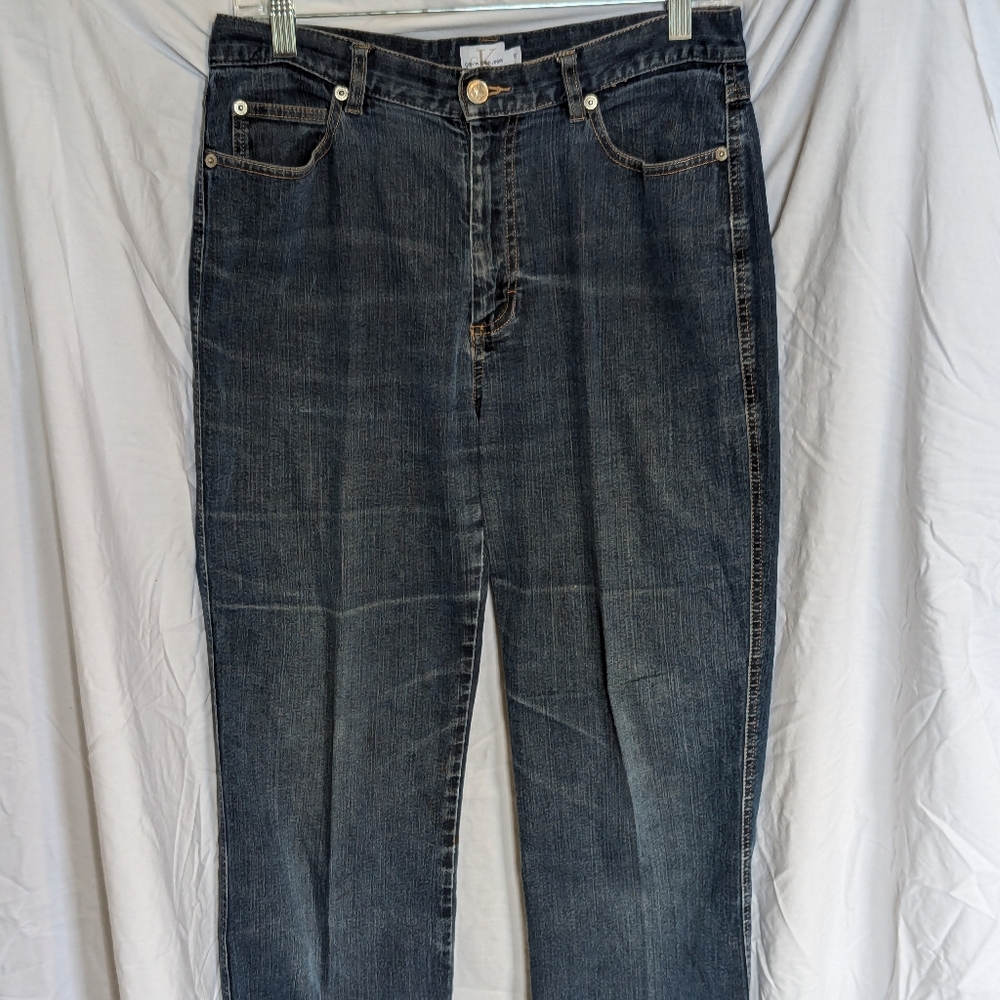 Calvin Klein womens vintage 100% cotton Relaxed Straight size 10 medium wash